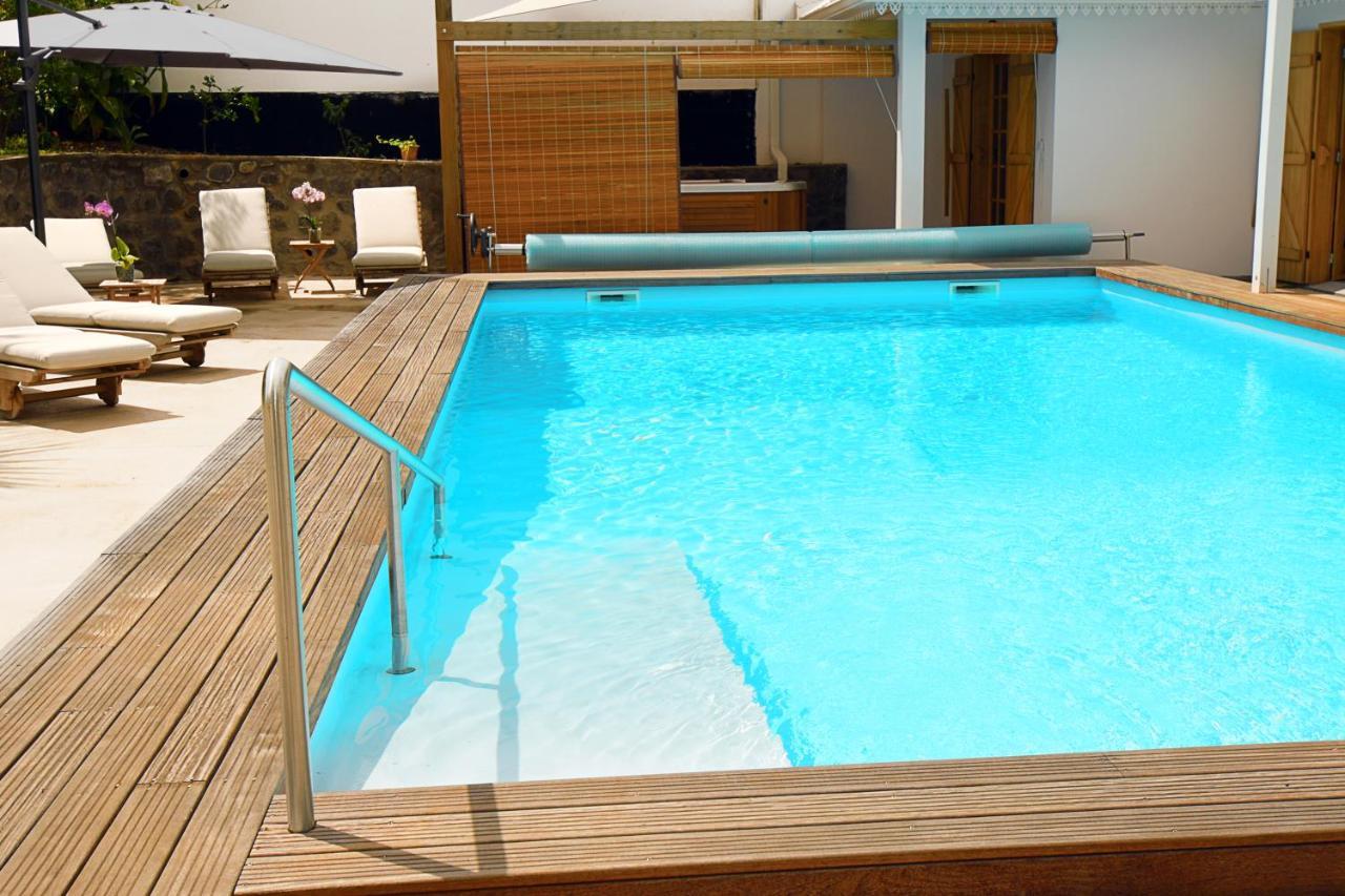 Bed and Breakfast Le Jacaranda Du Guillaume Le Guillaume Exterior foto